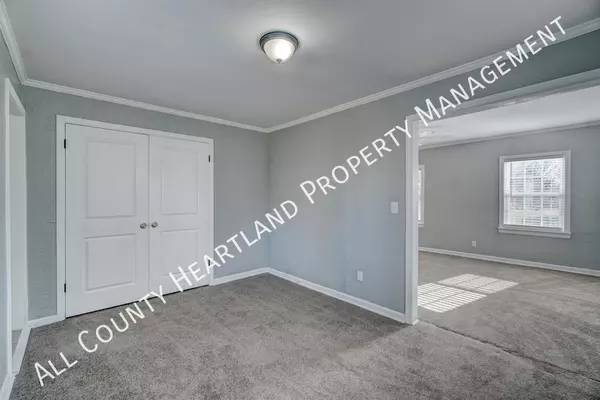 4 bedrooms apartment for rent in Ross Heights - Central OKC, Oklahoma City
