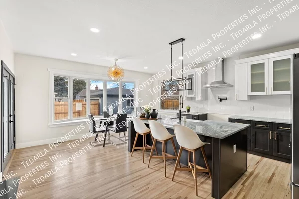 5 bedrooms apartment for rent in Stapleton - East Denver, Denver