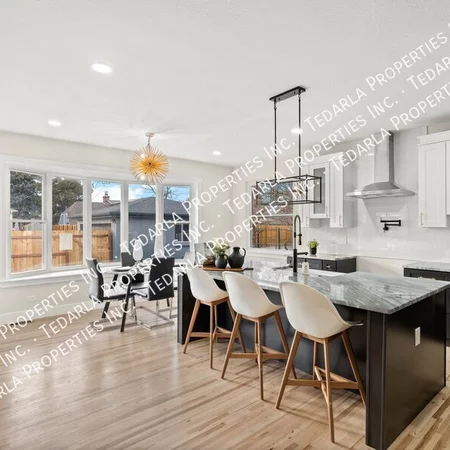 5 bedrooms apartment for rent in Stapleton - East Denver, Denver