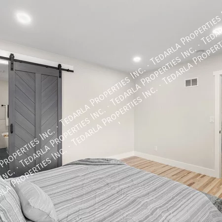 5 bedrooms apartment for rent in Stapleton - East Denver, Denver