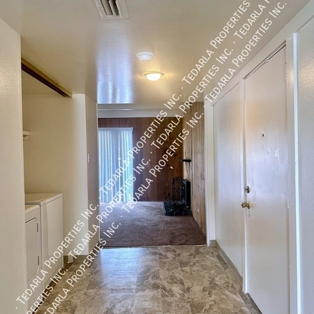 2 bedrooms apartment for rent in Washington Virginia Vale - East Denver, Denver