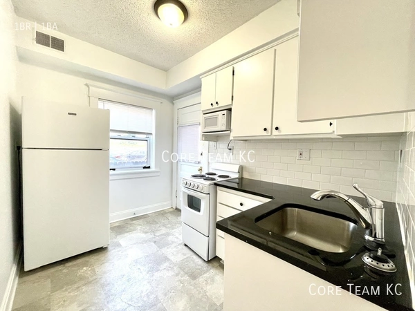 1 bedroom apartment for rent in Midtown-Westport - KCMO, Kansas City