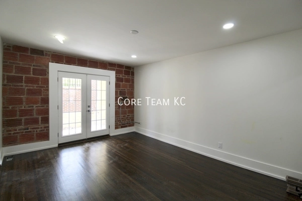 1 bedroom apartment for rent in Midtown-Westport - KCMO, Kansas City