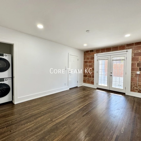 1 bedroom apartment for rent in Midtown-Westport - KCMO, Kansas City