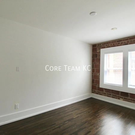 1 bedroom apartment for rent in Midtown-Westport - KCMO, Kansas City