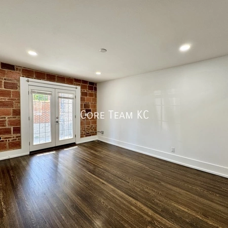 1 bedroom apartment for rent in Midtown-Westport - KCMO, Kansas City
