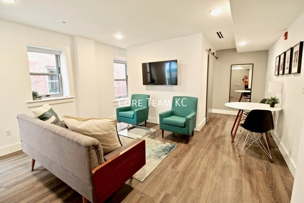 1 bedroom apartment for rent in Midtown-Westport - KCMO, Kansas City