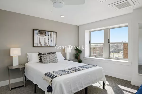 1 bedroom apartment for rent in Midtown-Westport - KCMO, Kansas City
