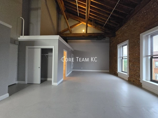 Studio Apartment for rent in Downtown Kansas City - KCMO, Kansas City