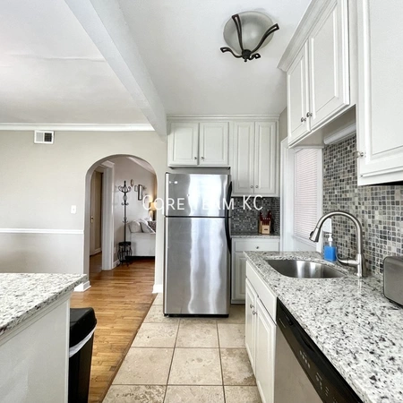2 bedrooms apartment for rent in Country Club Plaza - KCMO, Kansas City