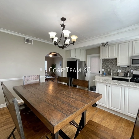 2 bedrooms apartment for rent in Country Club Plaza - KCMO, Kansas City
