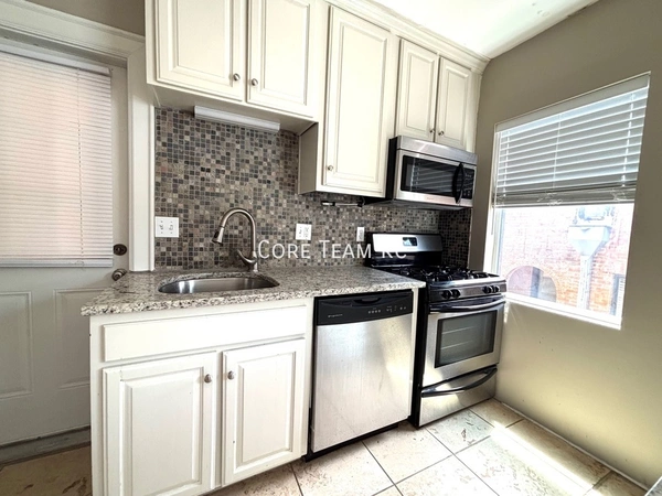 2 bedrooms apartment for rent in Country Club Plaza - KCMO, Kansas City