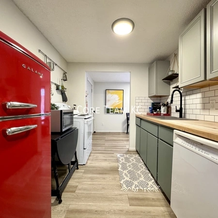 1 bedroom apartment for rent in Country Club Plaza - KCMO, Kansas City