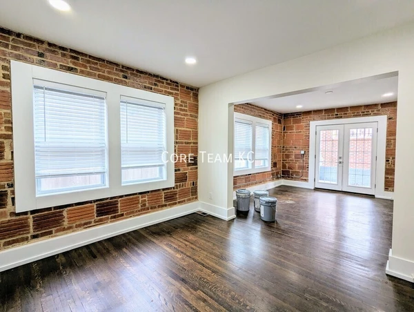 2 bedrooms apartment for rent in Midtown-Westport - KCMO, Kansas City
