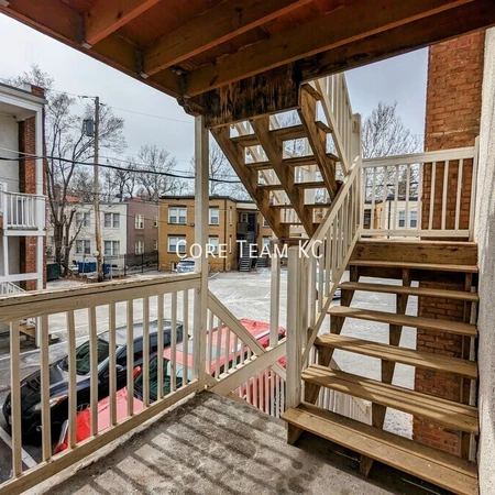 2 bedrooms apartment for rent in Midtown-Westport - KCMO, Kansas City