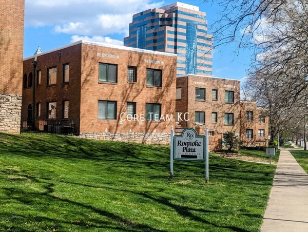 1 bedroom apartment for rent in Country Club Plaza - KCMO, Kansas City