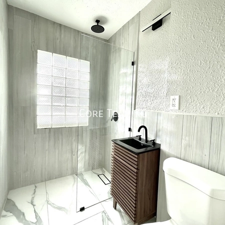 1 bedroom apartment for rent in Country Club Plaza - KCMO, Kansas City