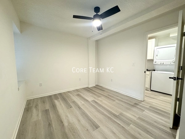 2 bedrooms apartment for rent in Midtown-Westport - KCMO, Kansas City