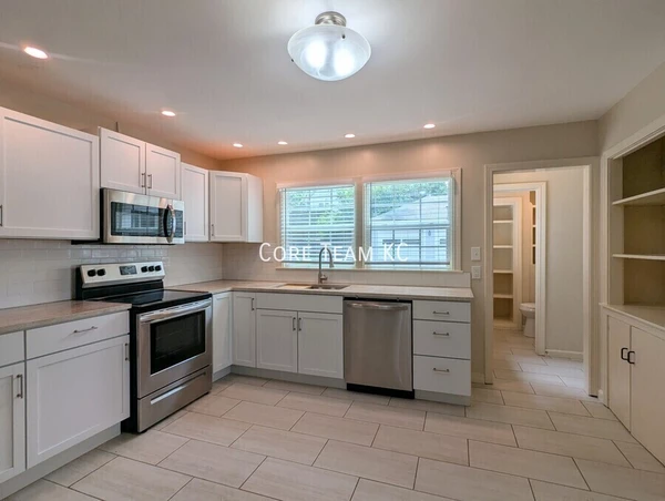 3 bedrooms apartment for rent in Armour Hills - KCMO, Kansas City