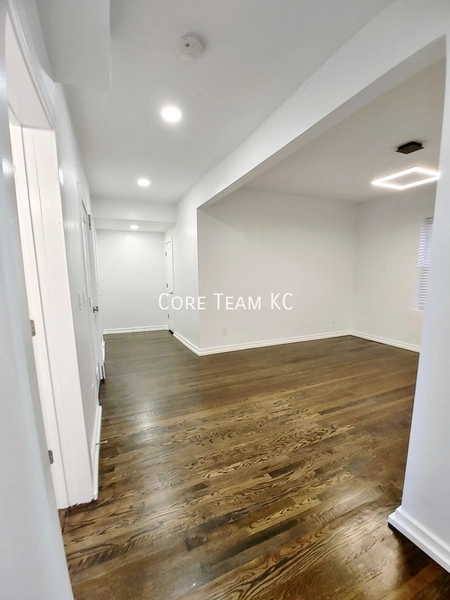 2 bedrooms apartment for rent in Midtown-Westport - KCMO, Kansas City
