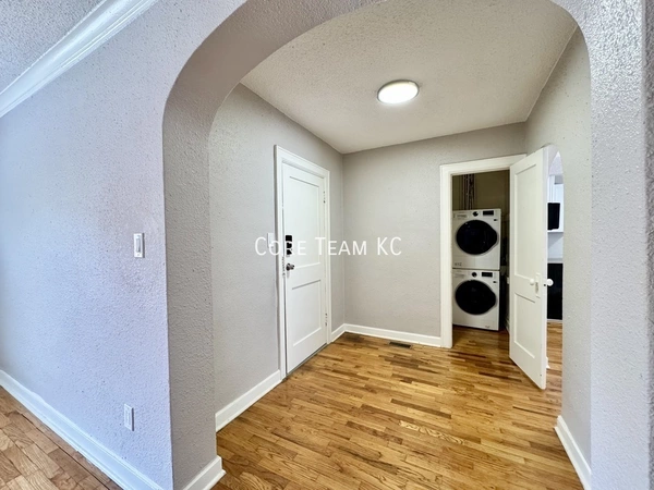 1 bedroom apartment for rent in Country Club Plaza - KCMO, Kansas City
