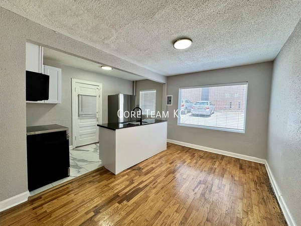 1 bedroom apartment for rent in Country Club Plaza - KCMO, Kansas City