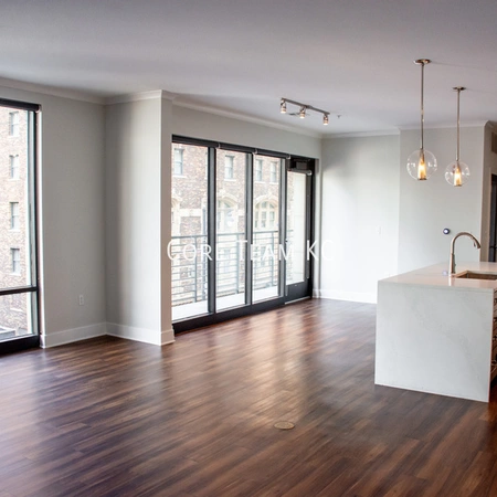 2 bedrooms apartment for rent in Downtown Kansas City - KCMO, Kansas City