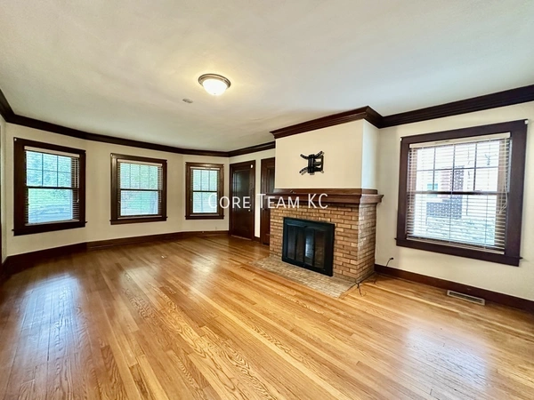 3 bedrooms apartment for rent in Sunset Hill - KCMO, Kansas City