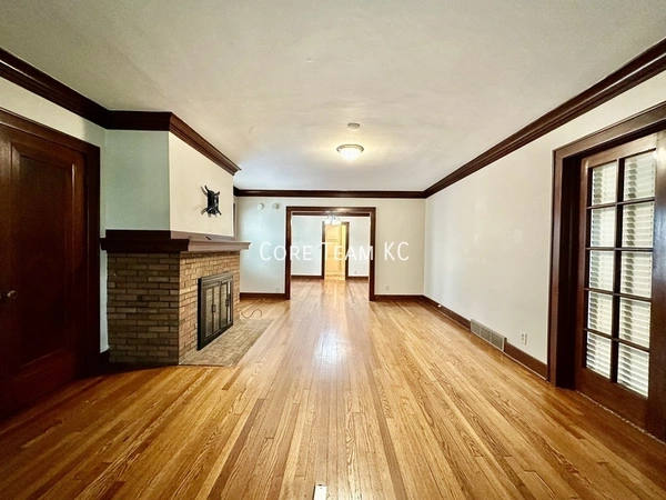 3 bedrooms apartment for rent in Sunset Hill - KCMO, Kansas City