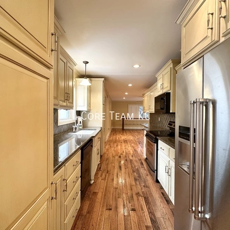 3 bedrooms apartment for rent in Sunset Hill - KCMO, Kansas City