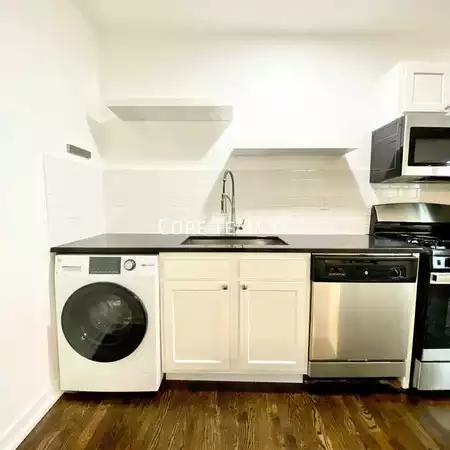 1 bedroom apartment for rent in Midtown-Westport - KCMO, Kansas City