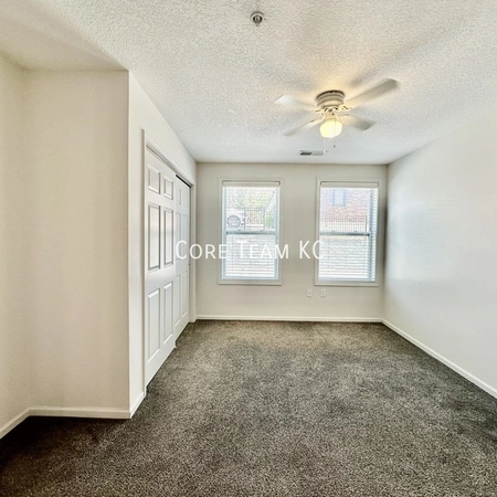 1 bedroom apartment for rent in Country Club Plaza - KCMO, Kansas City