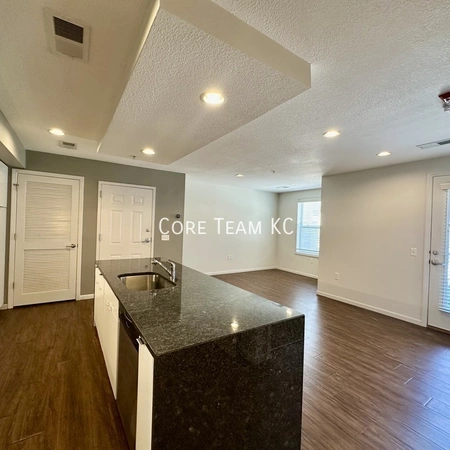 1 bedroom apartment for rent in Country Club Plaza - KCMO, Kansas City