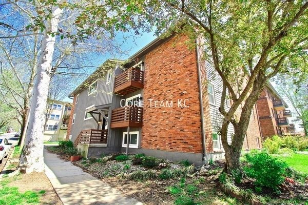 2 bedrooms apartment for rent in Ivanhoe - KCMO, Kansas City