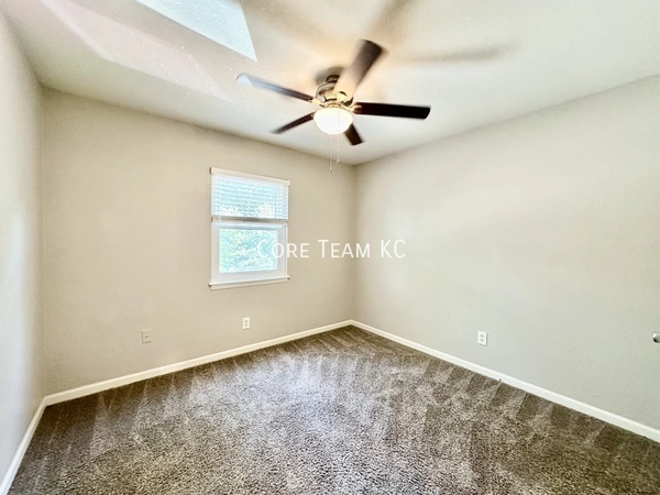 2 bedrooms apartment for rent in Ivanhoe - KCMO, Kansas City