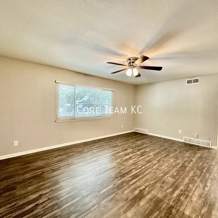 2 bedrooms apartment for rent in Ivanhoe - KCMO, Kansas City