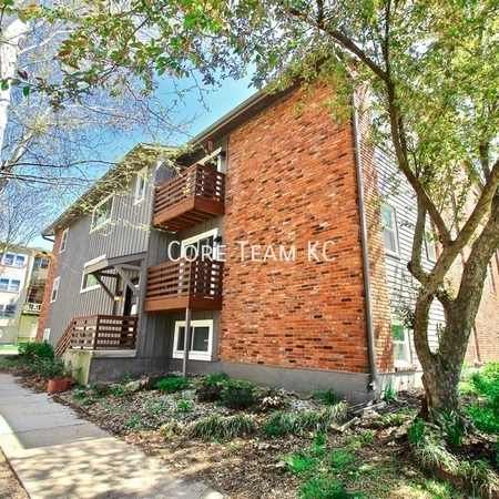 2 bedrooms apartment for rent in Ivanhoe - KCMO, Kansas City