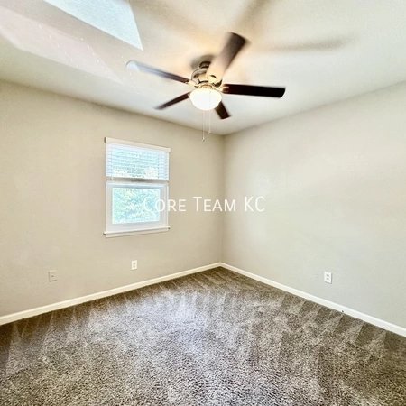 2 bedrooms apartment for rent in Ivanhoe - KCMO, Kansas City