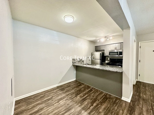 2 bedrooms apartment for rent in Ivanhoe - KCMO, Kansas City