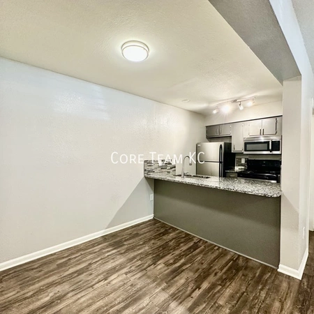 2 bedrooms apartment for rent in Ivanhoe - KCMO, Kansas City