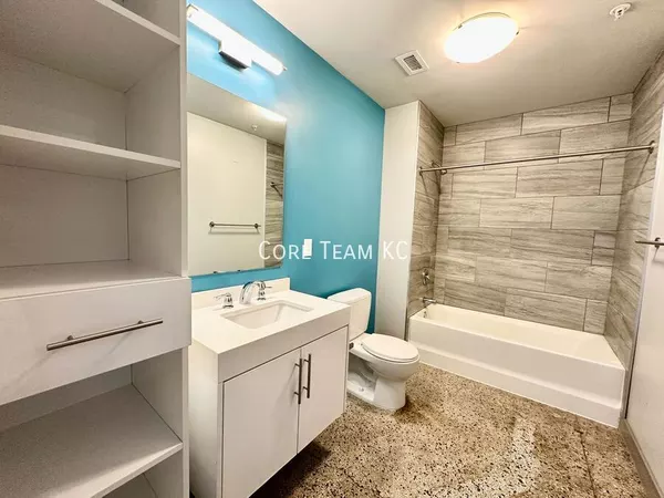 2 bedrooms apartment for rent in Downtown Kansas City - KCMO, Kansas City
