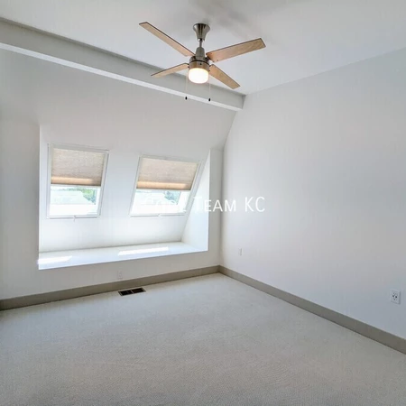 2 bedrooms apartment for rent in Longfellow - KCMO, Kansas City