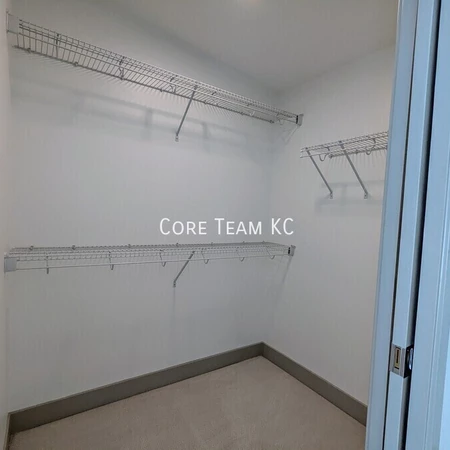 2 bedrooms apartment for rent in Longfellow - KCMO, Kansas City