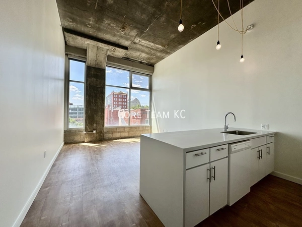 Studio Apartment for rent in Downtown Kansas City - KCMO, Kansas City