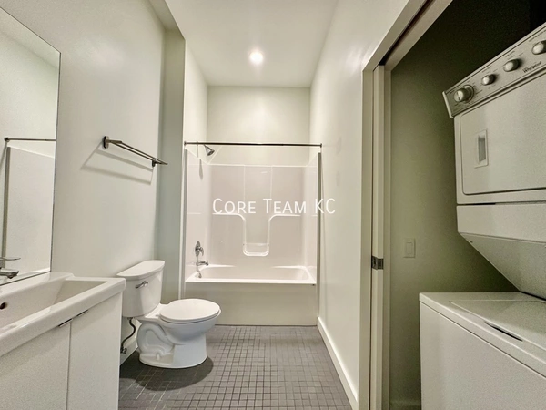 Studio Apartment for rent in Downtown Kansas City - KCMO, Kansas City