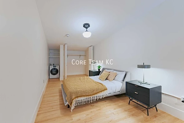 1 bedroom apartment for rent in Midtown-Westport - KCMO, Kansas City