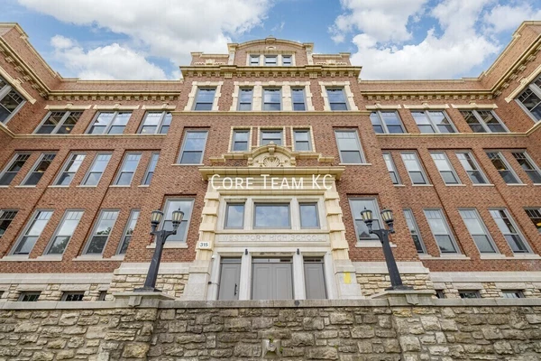 1 bedroom apartment for rent in Midtown-Westport - KCMO, Kansas City
