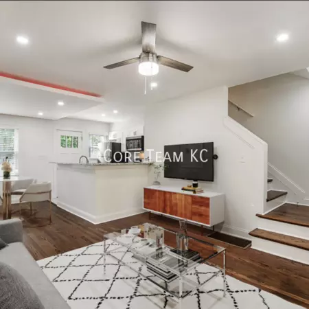 2 bedrooms apartment for rent in South Plaza - KCMO, Kansas City