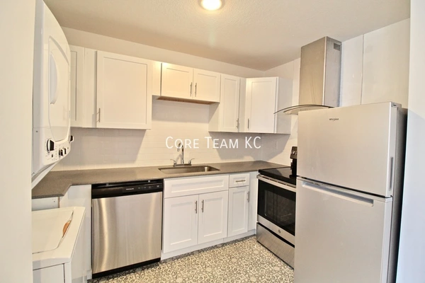 Studio Apartment for rent in Rosedale KC - KCK, Kansas City