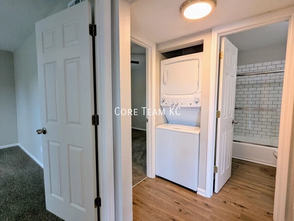 2 bedrooms apartment for rent in Ivanhoe - KCMO, Kansas City
